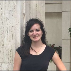 Meet your Posher, Christina